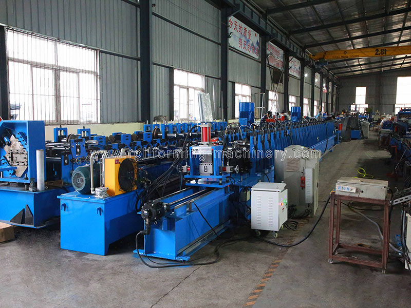 Soalr Unistrut Rack Roll Forming Machine